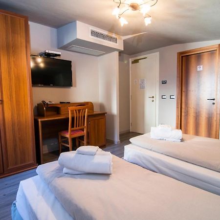 Hotel Saligari Verceia ภายนอก รูปภาพ