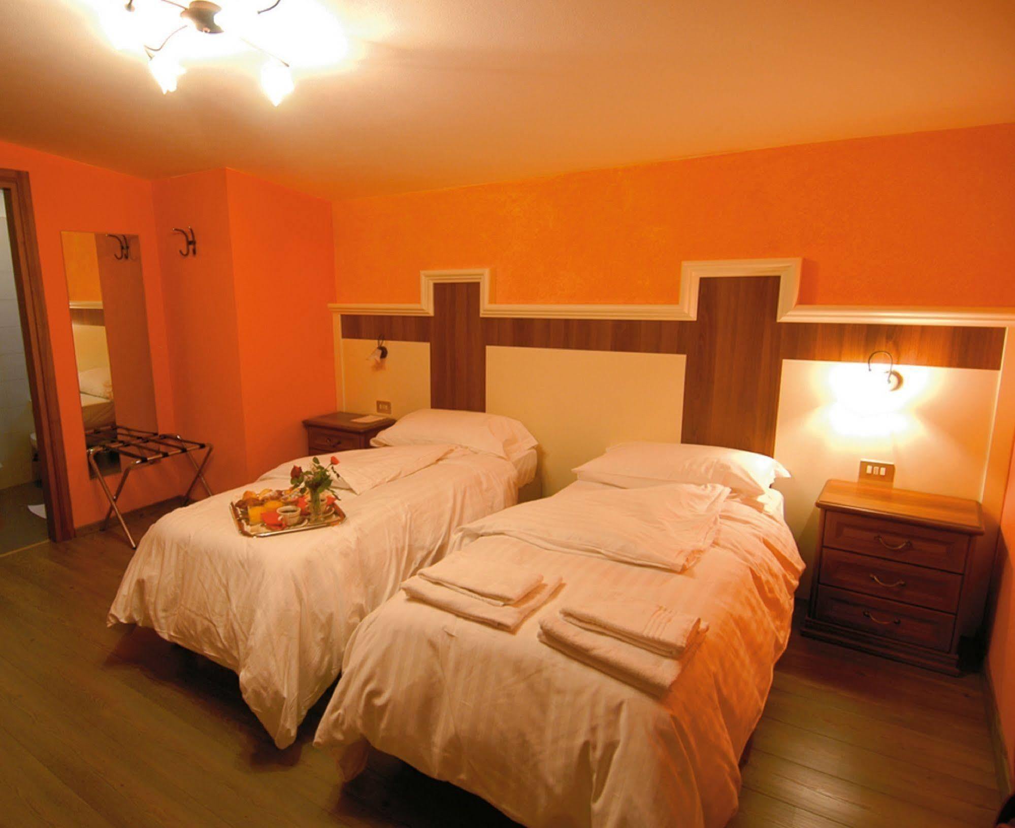 Hotel Saligari Verceia ภายนอก รูปภาพ